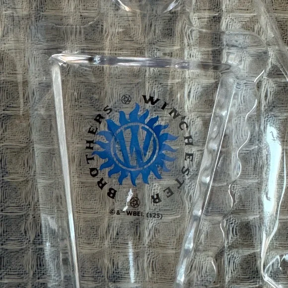 Supernatural Culturefly Baking Bundle Ceramic Baking Dish Towel Pie Server - Picture 5 of 11